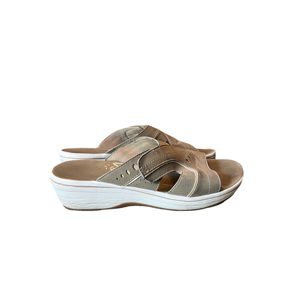 SOLD Clarks Daisy Drift Greystone Tan Leather Slide Wedge Sandals‎ Size 9 M